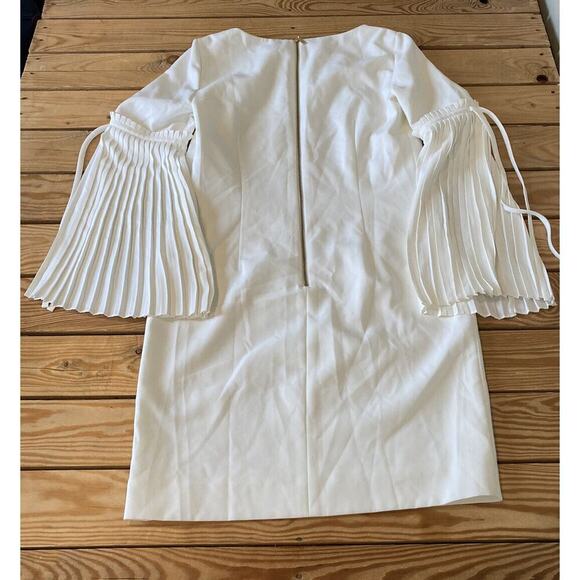 Antonio Melani Pleated Sleeve Mini Dress Size 4 Women’s Ivory - Picture 2 of 9